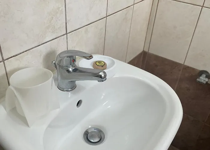 κατερίνα - Katerina Kókkinon Nerón