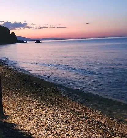 κατερίνα - Katerina Διαμέρισμα Kókkinon Nerón