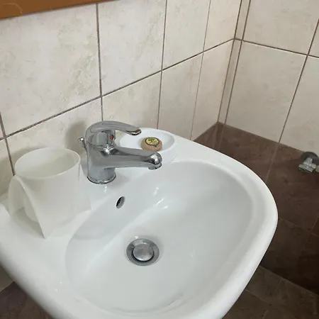 κατερίνα - Katerina Kókkinon Nerón