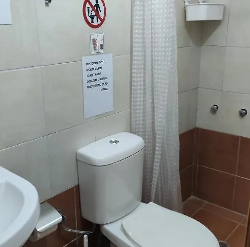 κατερίνα - Katerina * Kokkino Nero